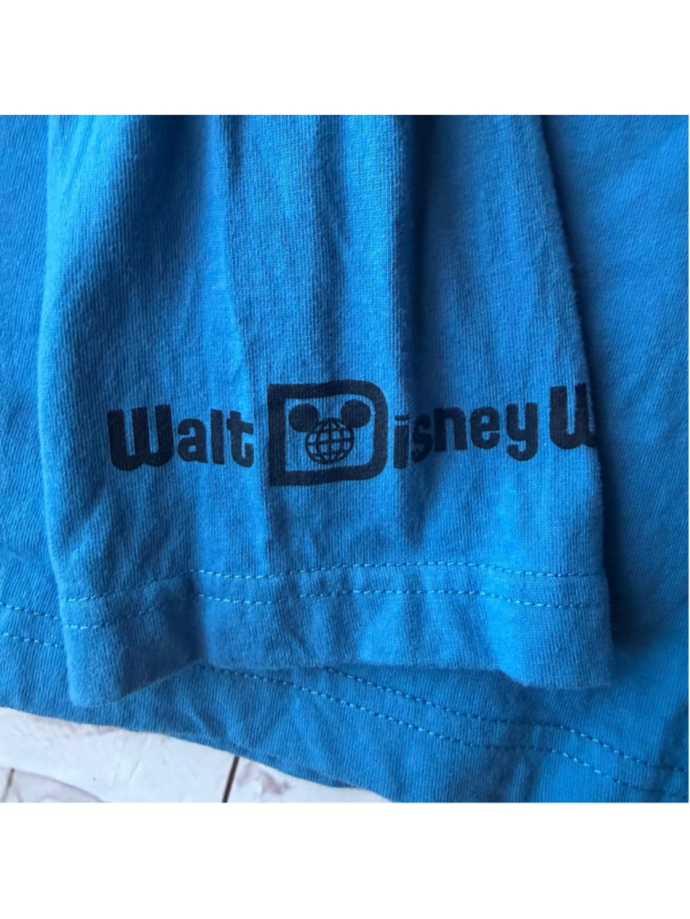 EUC Unisex Adult Large Walt Disney World LS Cartoon Print TShirt - Picture 9 of 10